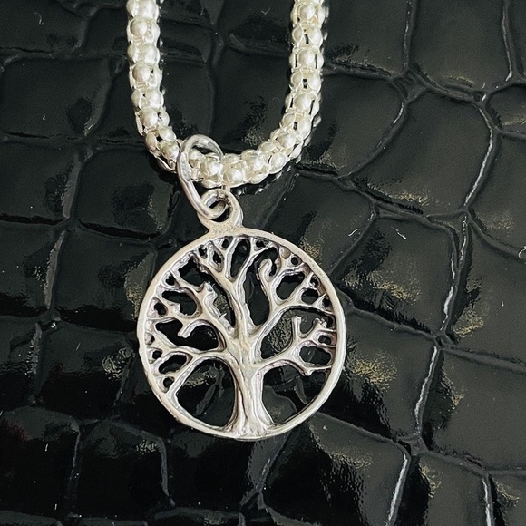 Tree Pendant Charm Chain Choker Sterling Silver Necklace - Picture 5 of 6